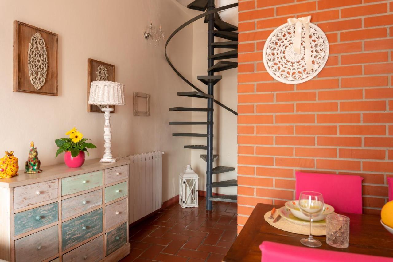 Tuscany Barn - Relax E Private Parking Lucca Bagian luar foto
